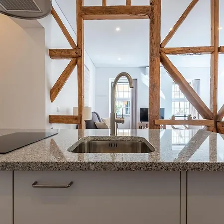 Perfect For Great Food And Long Walks! Lisbon