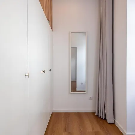 Perfect For Great Food And Long Walks! Lisbon
