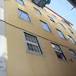 Perfect For Great Food And Long Walks! * Lisbon